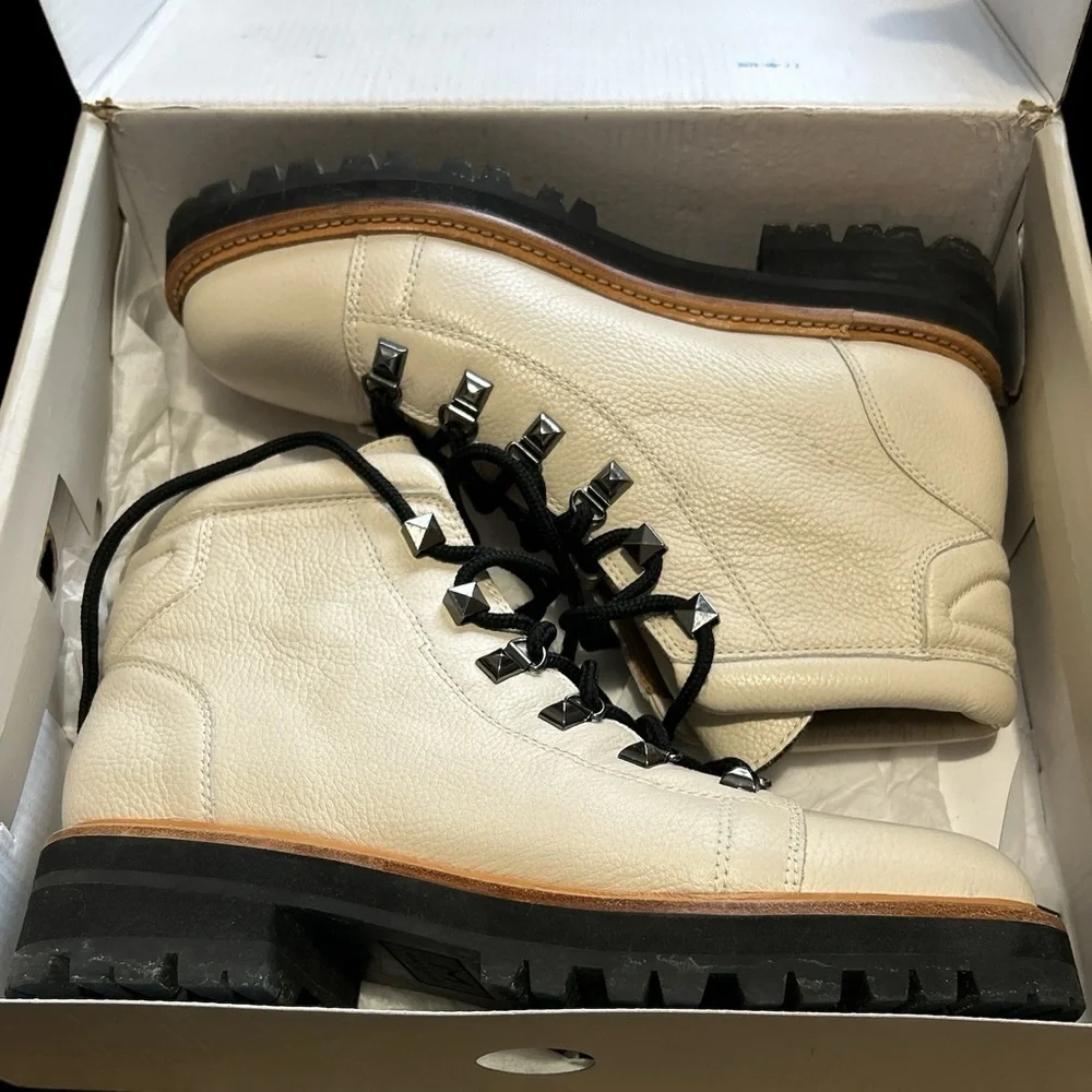Marc Fisher LTD.
Women's Issy Hiker Boots Size 9.5 Ivory EUC in The box - Picture 6 of 8